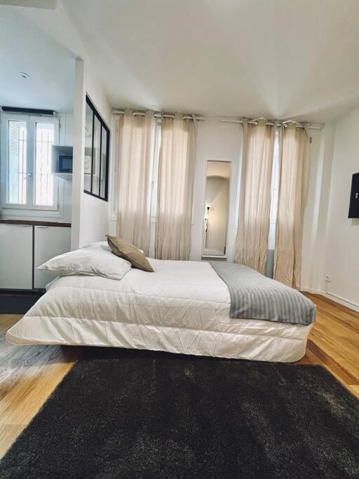 Tres Beau Studio Refait A Neuf 2 Apartment Saint-Ouen  Bagian luar foto